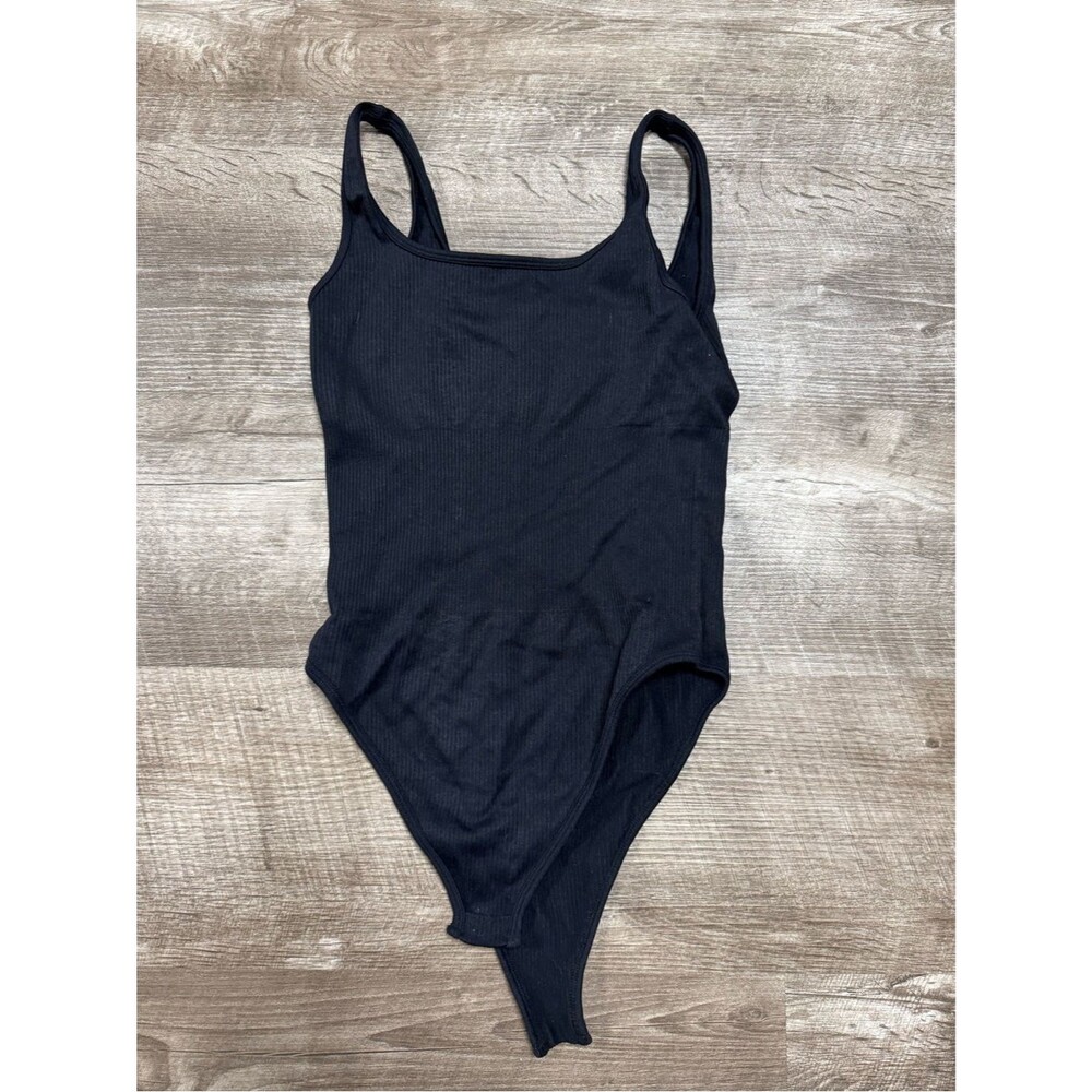 OQQ Black Ribbed Bodysuit Size Small